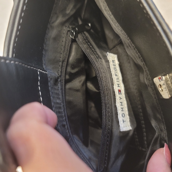 Tommy Hilfiger Vintage Style Faux Fur Shoulder Bag - Picture 7 of 12